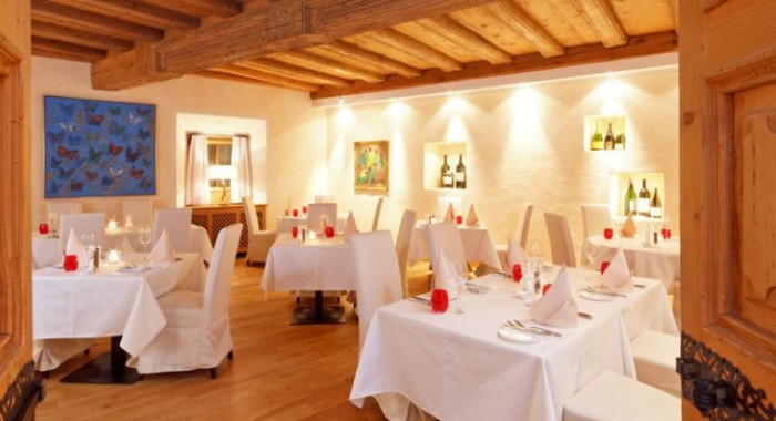 Hotel Monopol, St Moritz ski chalet, image 3